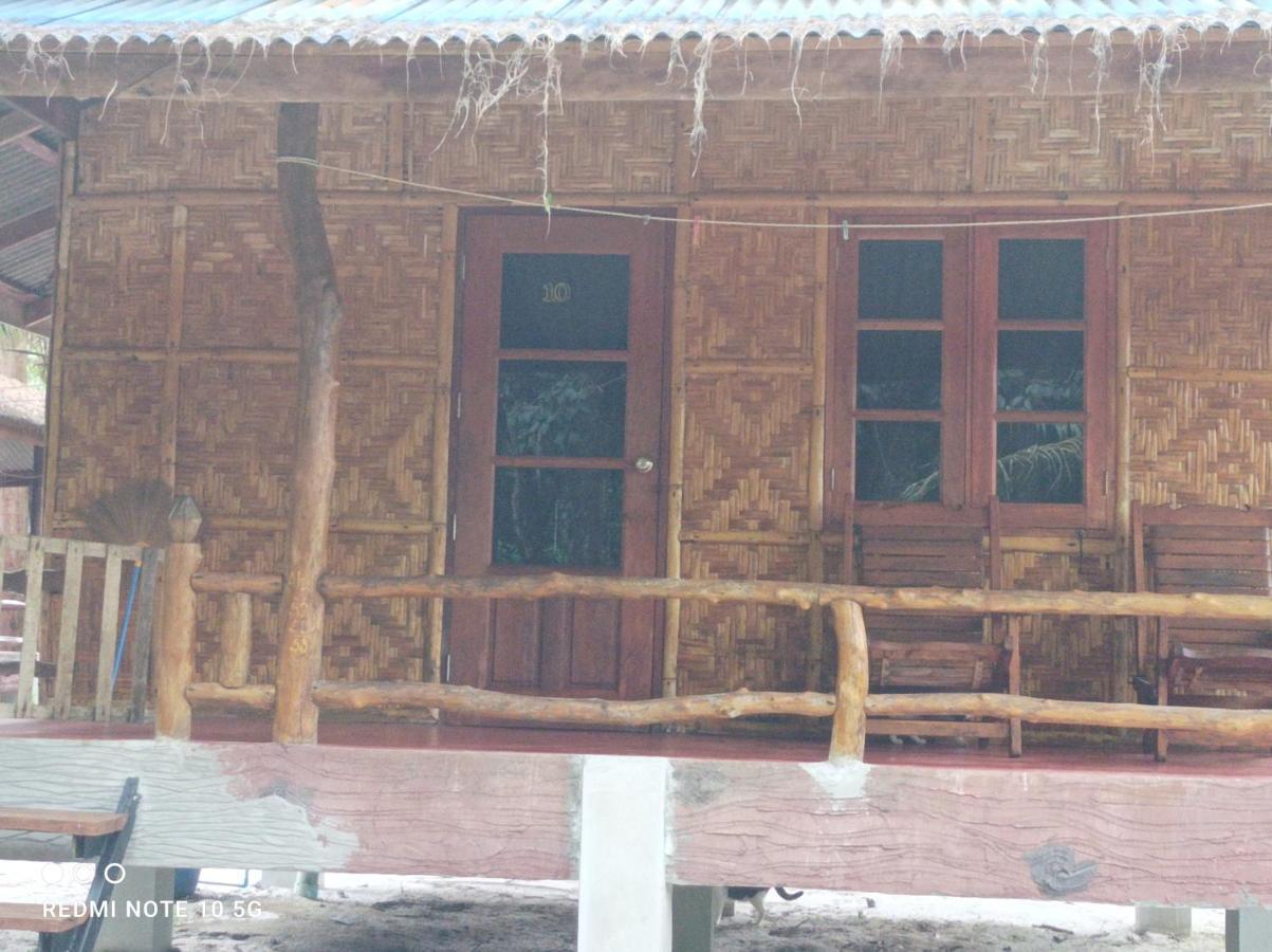 Payam Cabana Koh Phayam Rum bild